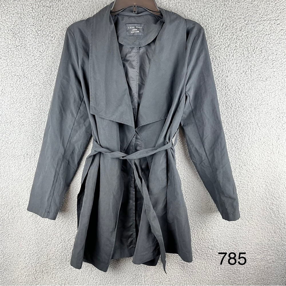 Love Tree Women’s Size Medium Faded Black‎ Drape Belted Lightweight Jacket